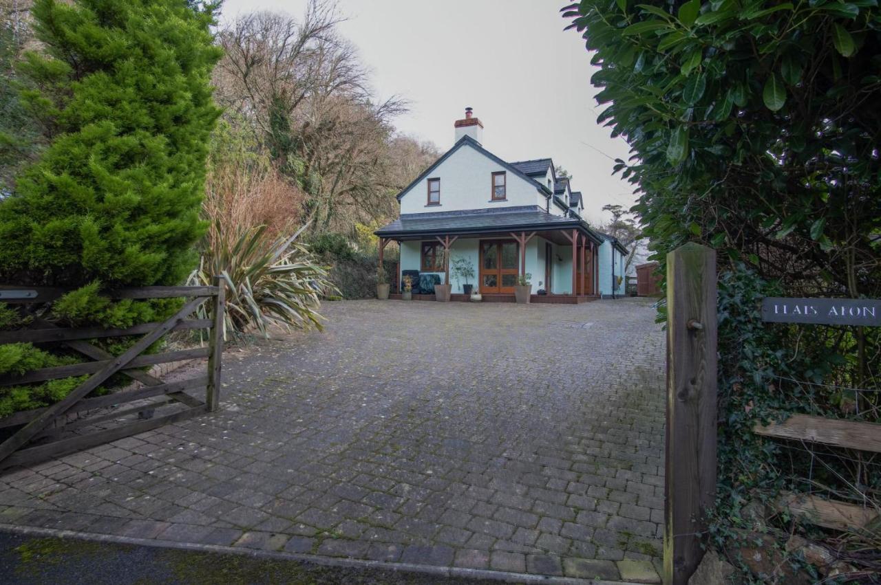 Llais Afon - 3 Bedroom Holiday Home - Fishguard Buitenkant foto