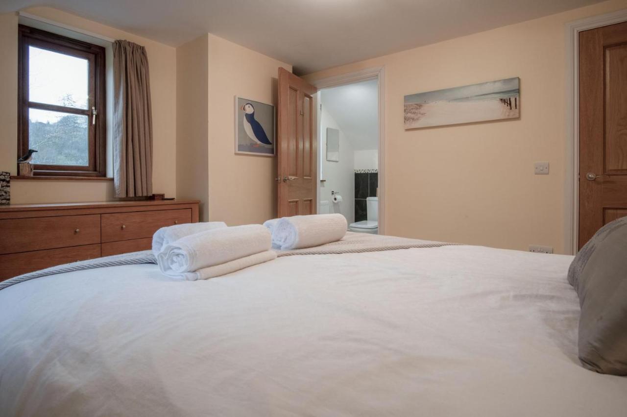 Llais Afon - 3 Bedroom Holiday Home - Fishguard Buitenkant foto