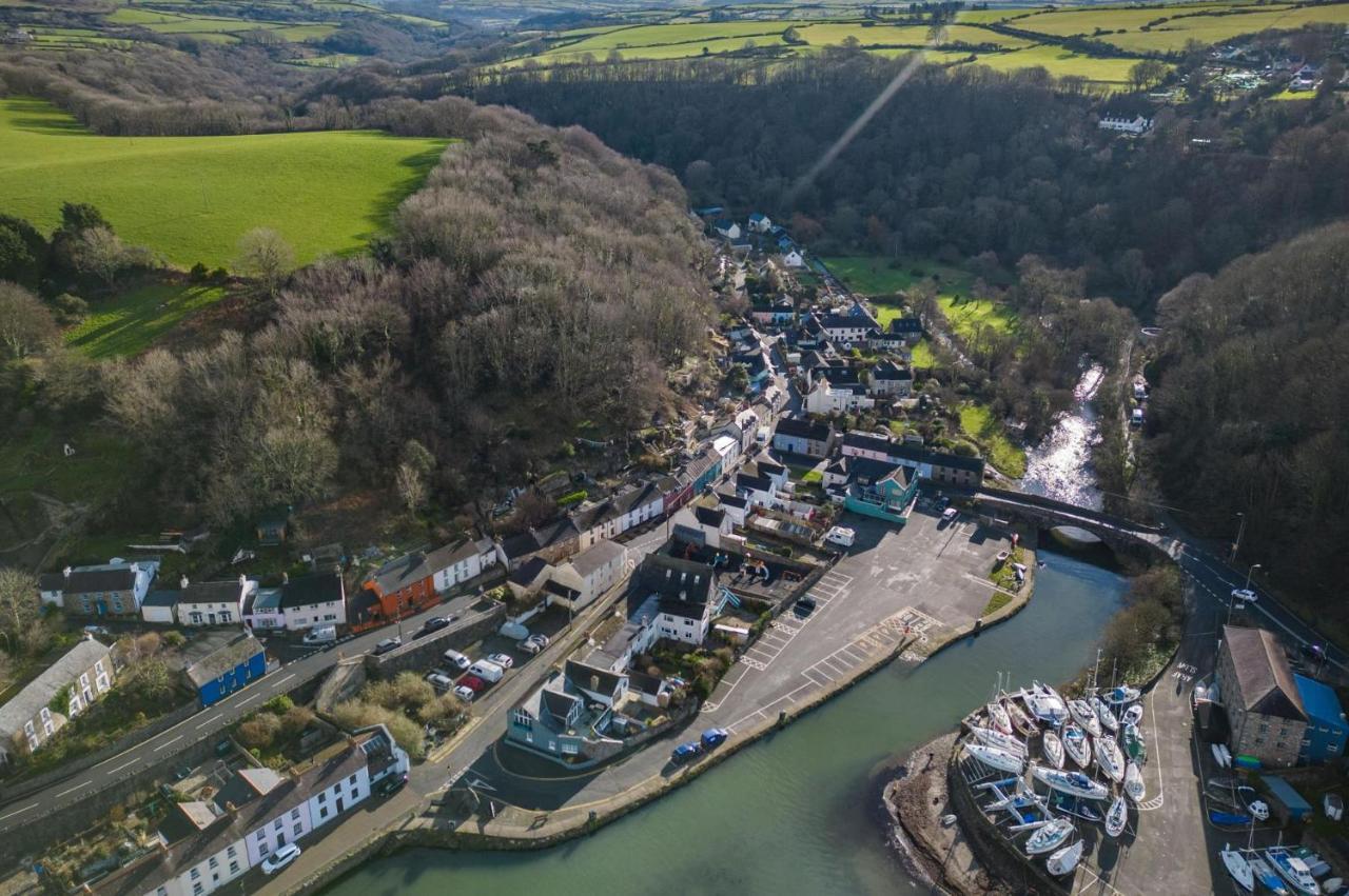 Llais Afon - 3 Bedroom Holiday Home - Fishguard Buitenkant foto