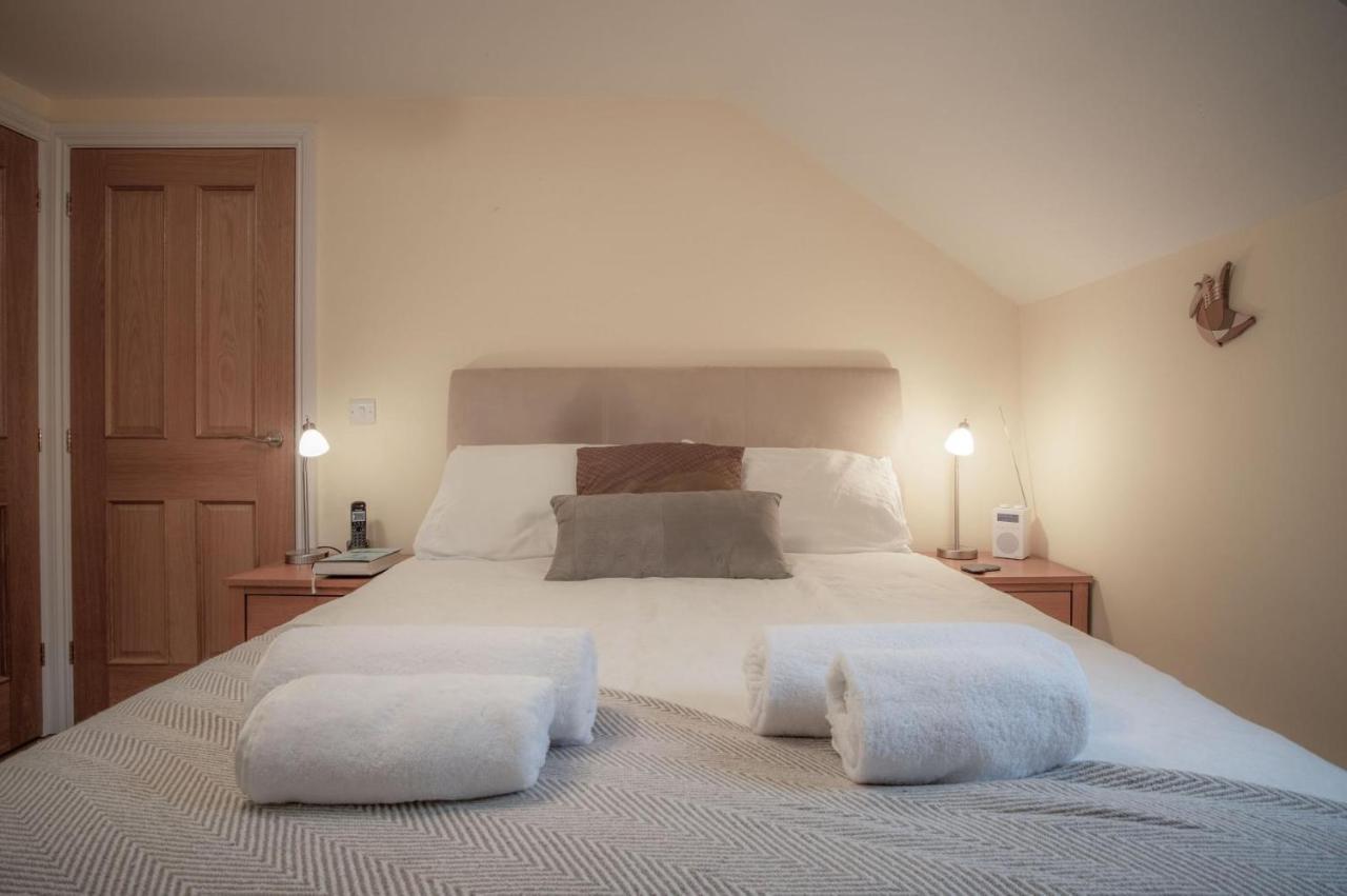 Llais Afon - 3 Bedroom Holiday Home - Fishguard Buitenkant foto