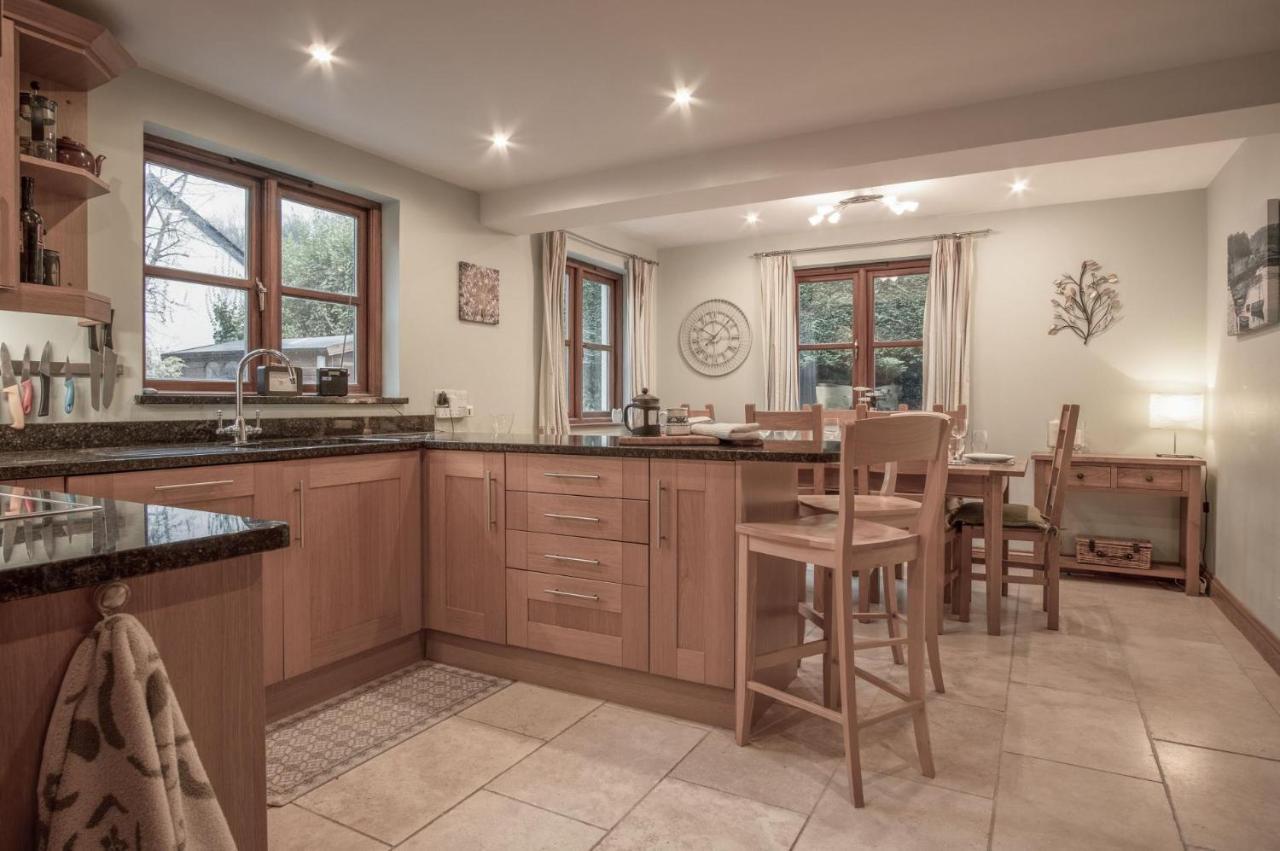 Llais Afon - 3 Bedroom Holiday Home - Fishguard Buitenkant foto