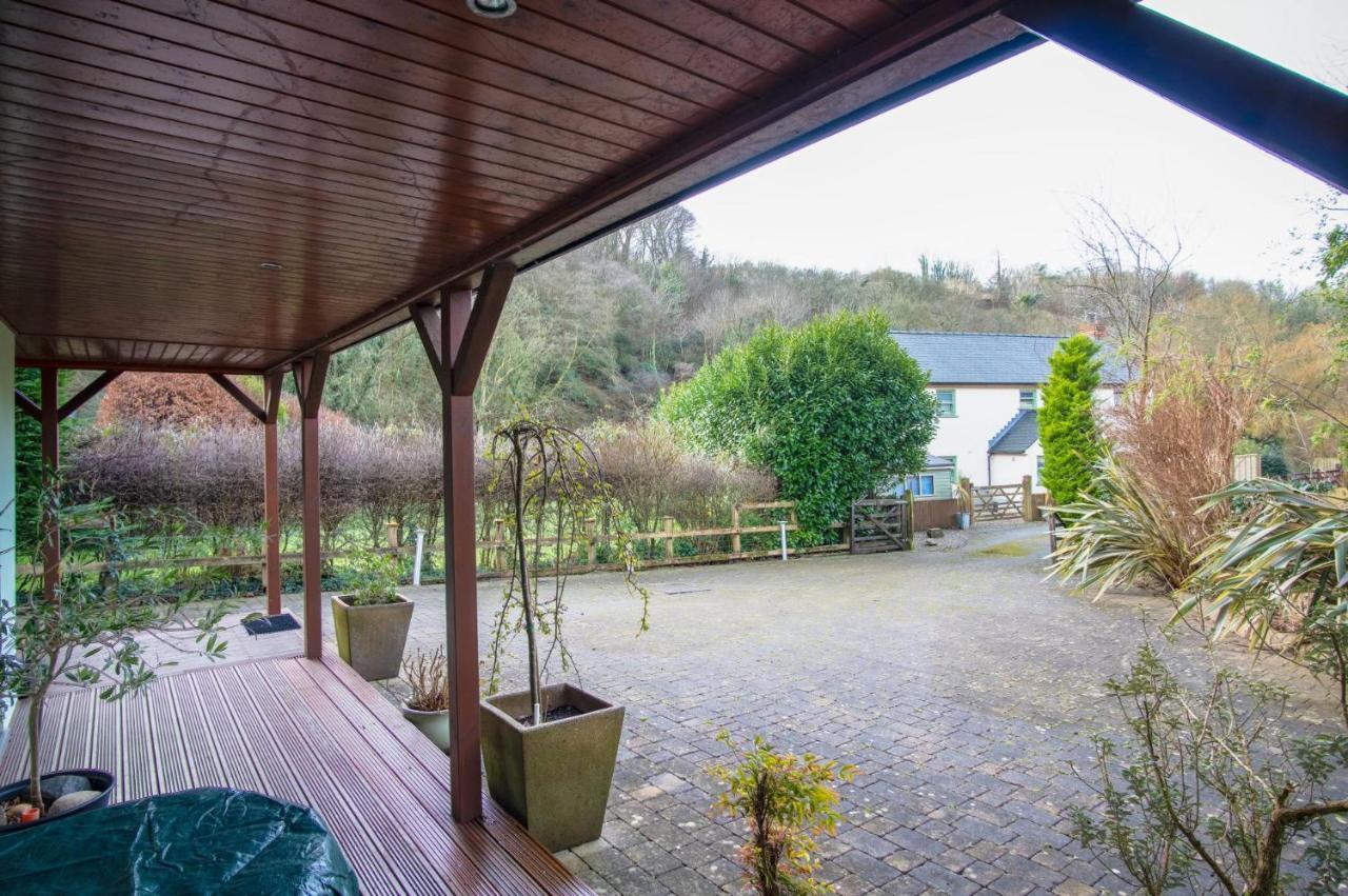 Llais Afon - 3 Bedroom Holiday Home - Fishguard Buitenkant foto