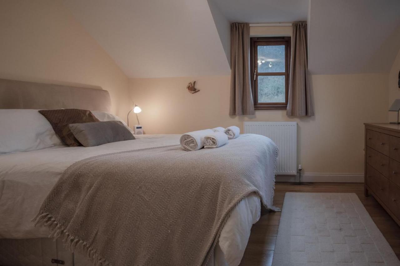 Llais Afon - 3 Bedroom Holiday Home - Fishguard Buitenkant foto