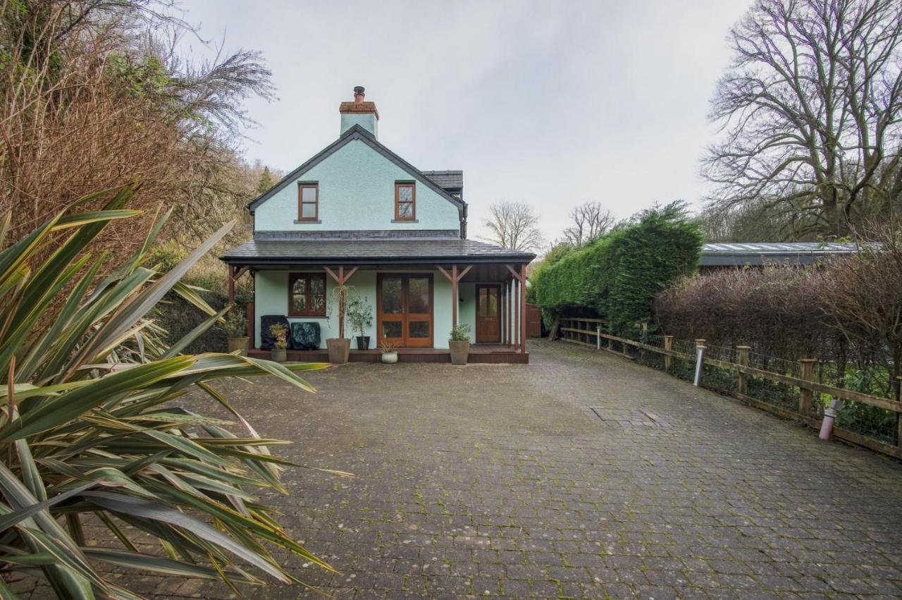 Llais Afon - 3 Bedroom Holiday Home - Fishguard Buitenkant foto