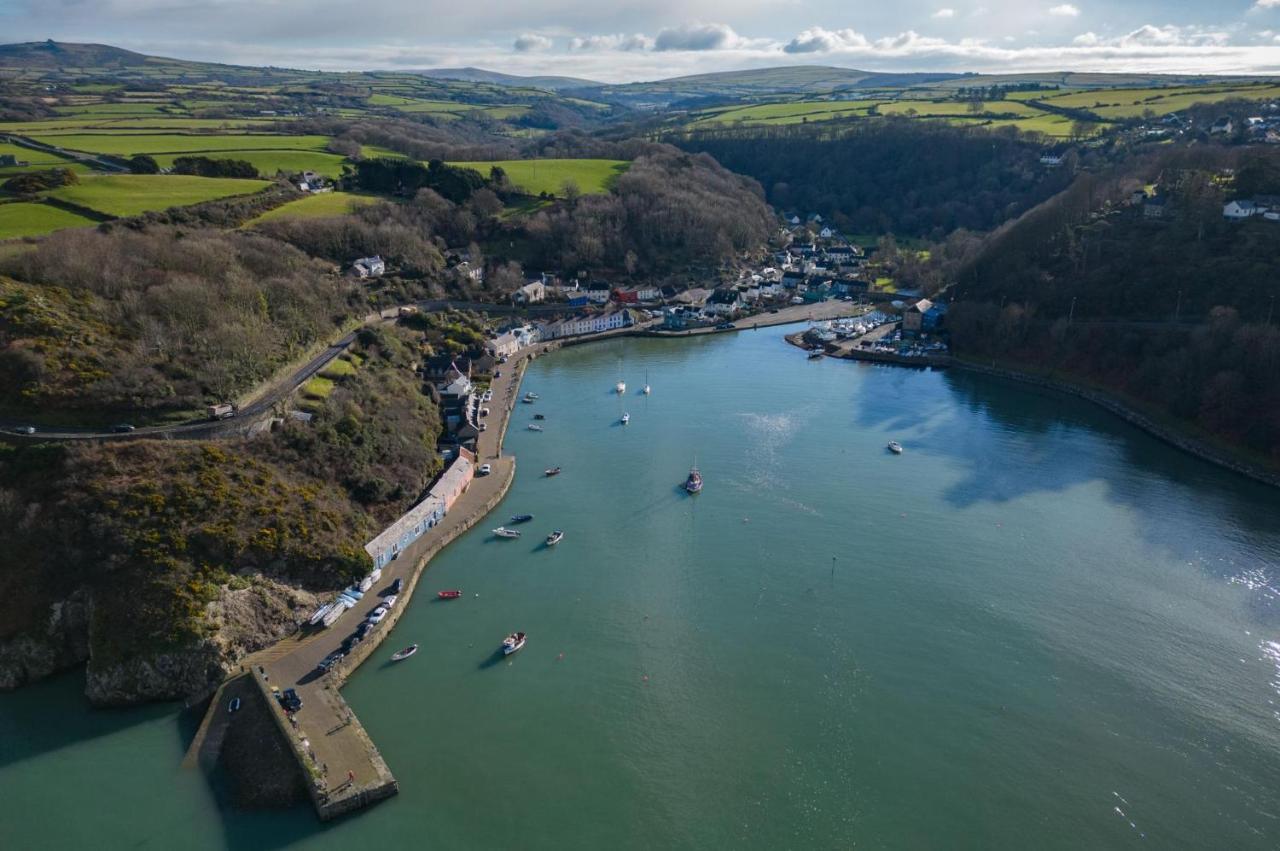 Llais Afon - 3 Bedroom Holiday Home - Fishguard Buitenkant foto